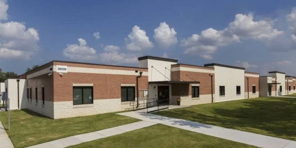 prefabricated-school-building-1000x1000